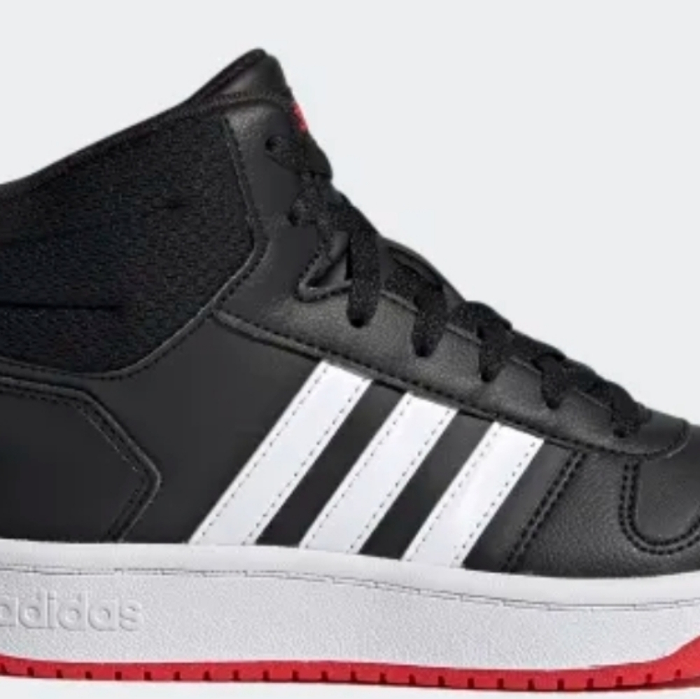 Adidas 2.0 Kids Sz 6.5